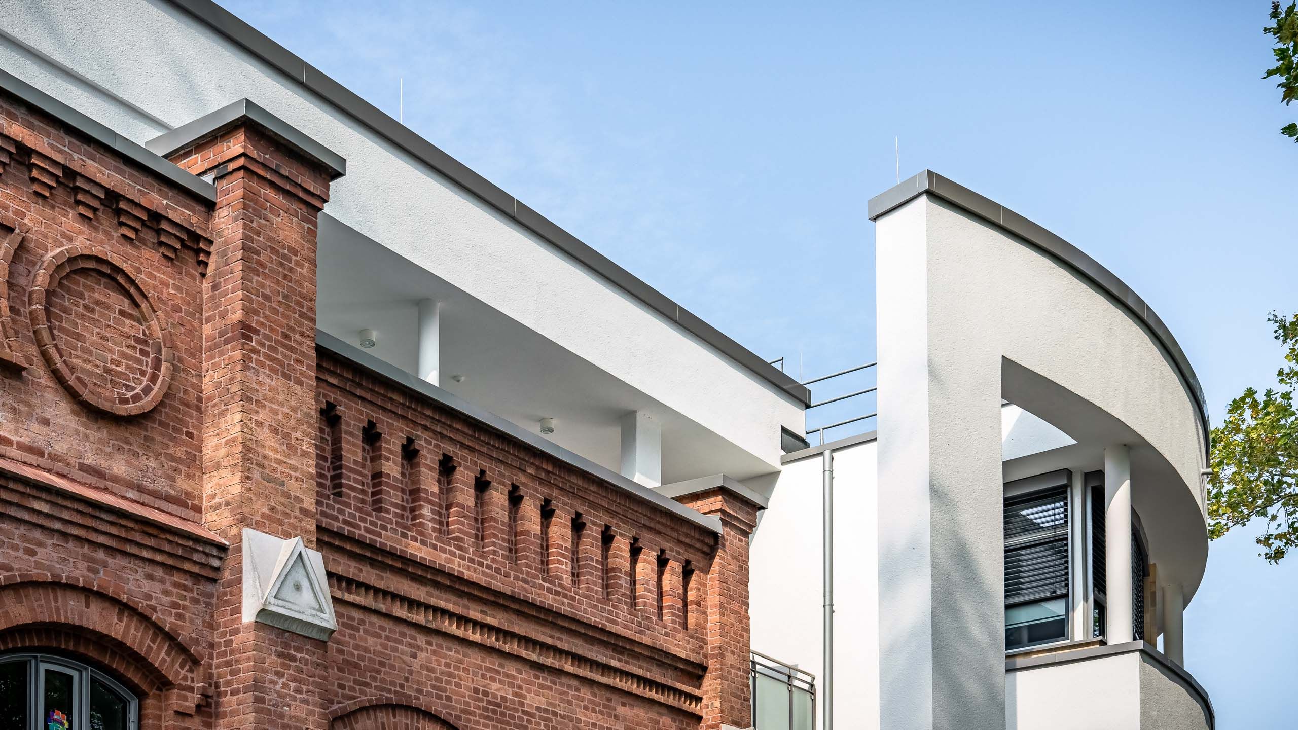 Foto: Dach Kuehn Beispiele - Objekt: Preußenstraße 49a
